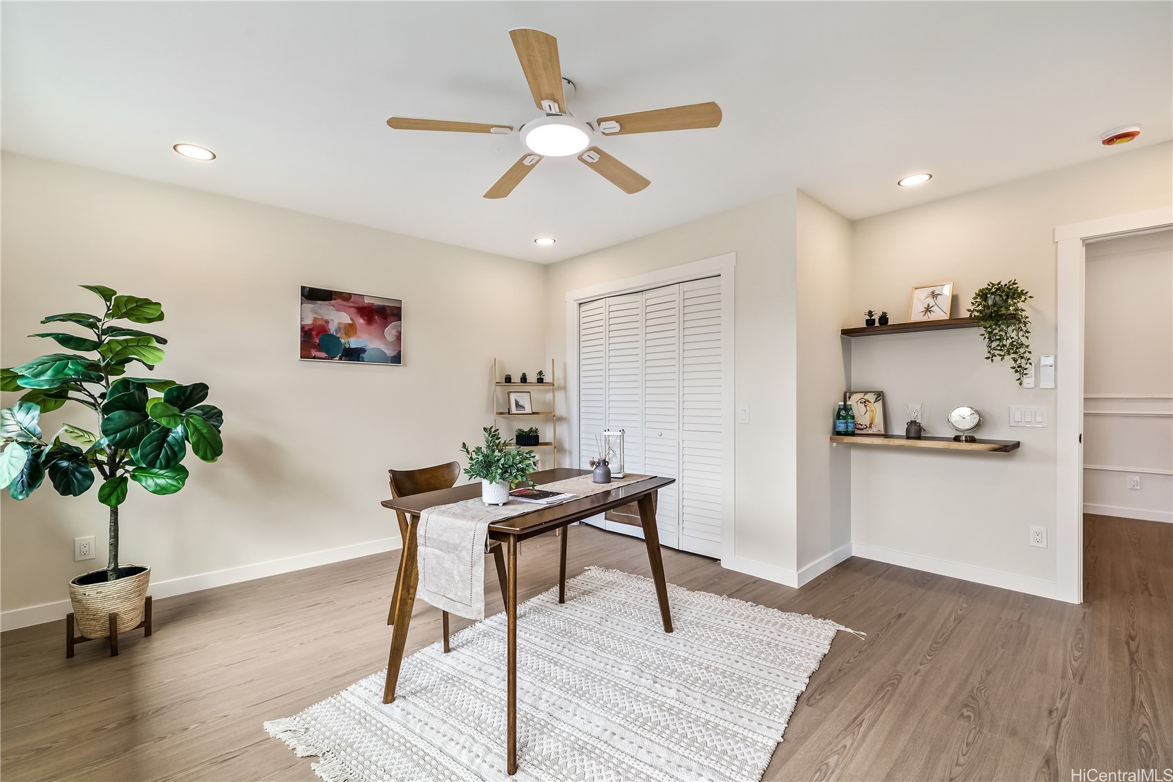 7211 Aipo Place Property Photo 13