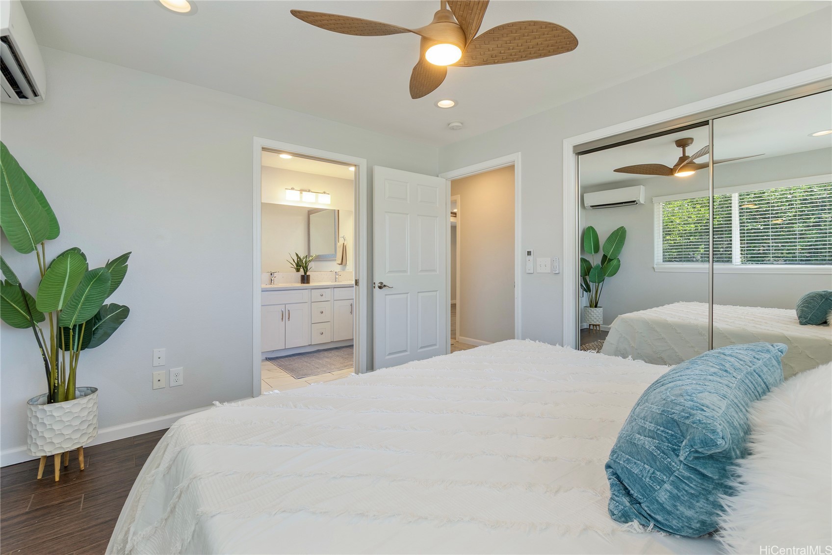 558 Ulumu Street Property Photo 10