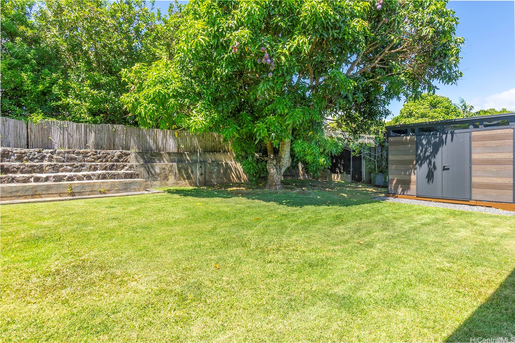 558 Ulumu Street Property Photo 21