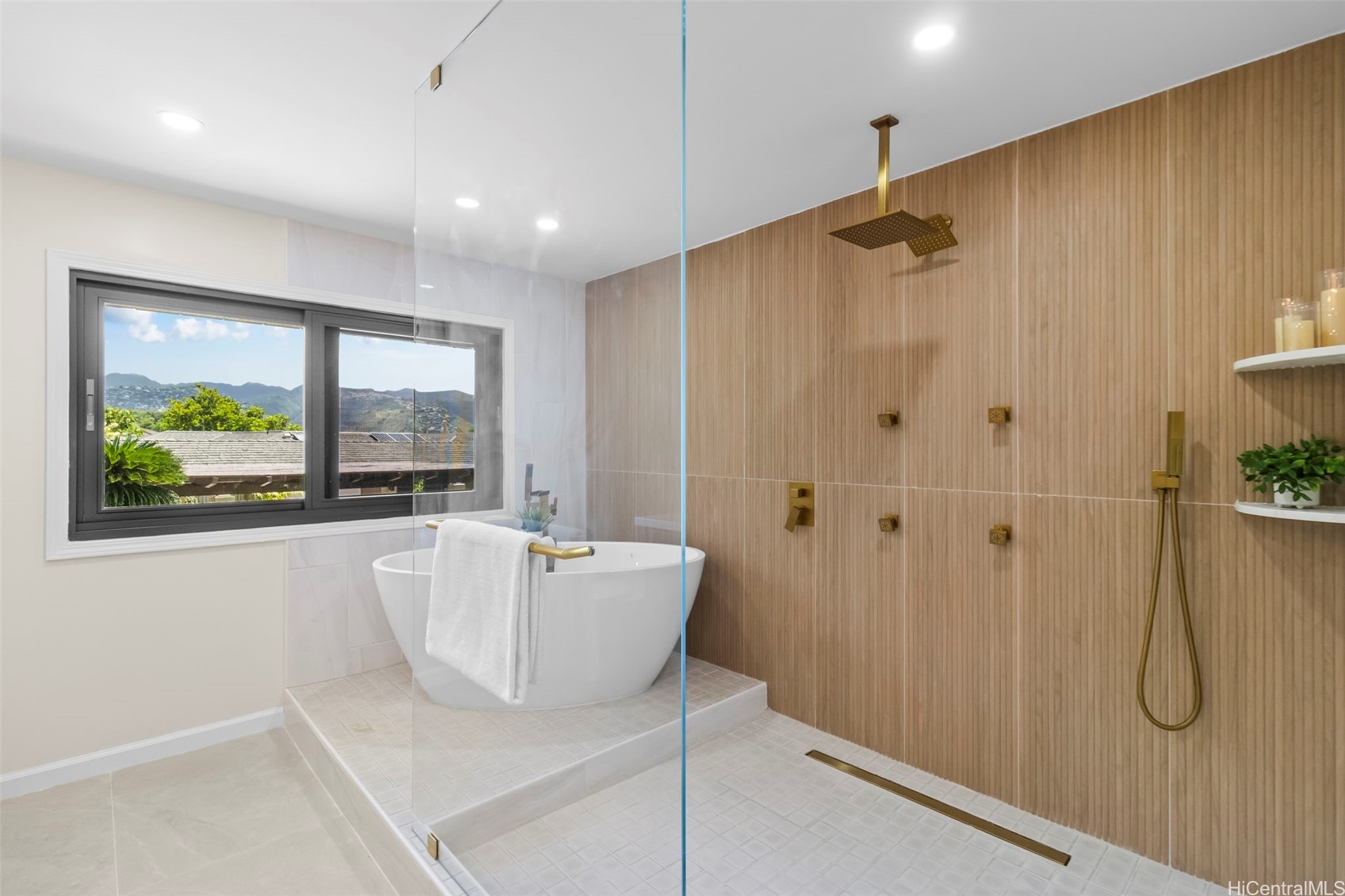 3942 Kaualio Place Property Photo 17
