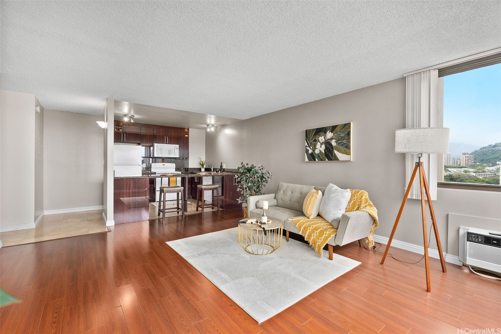 55 S Kukui Street D1314 Property Photo 1