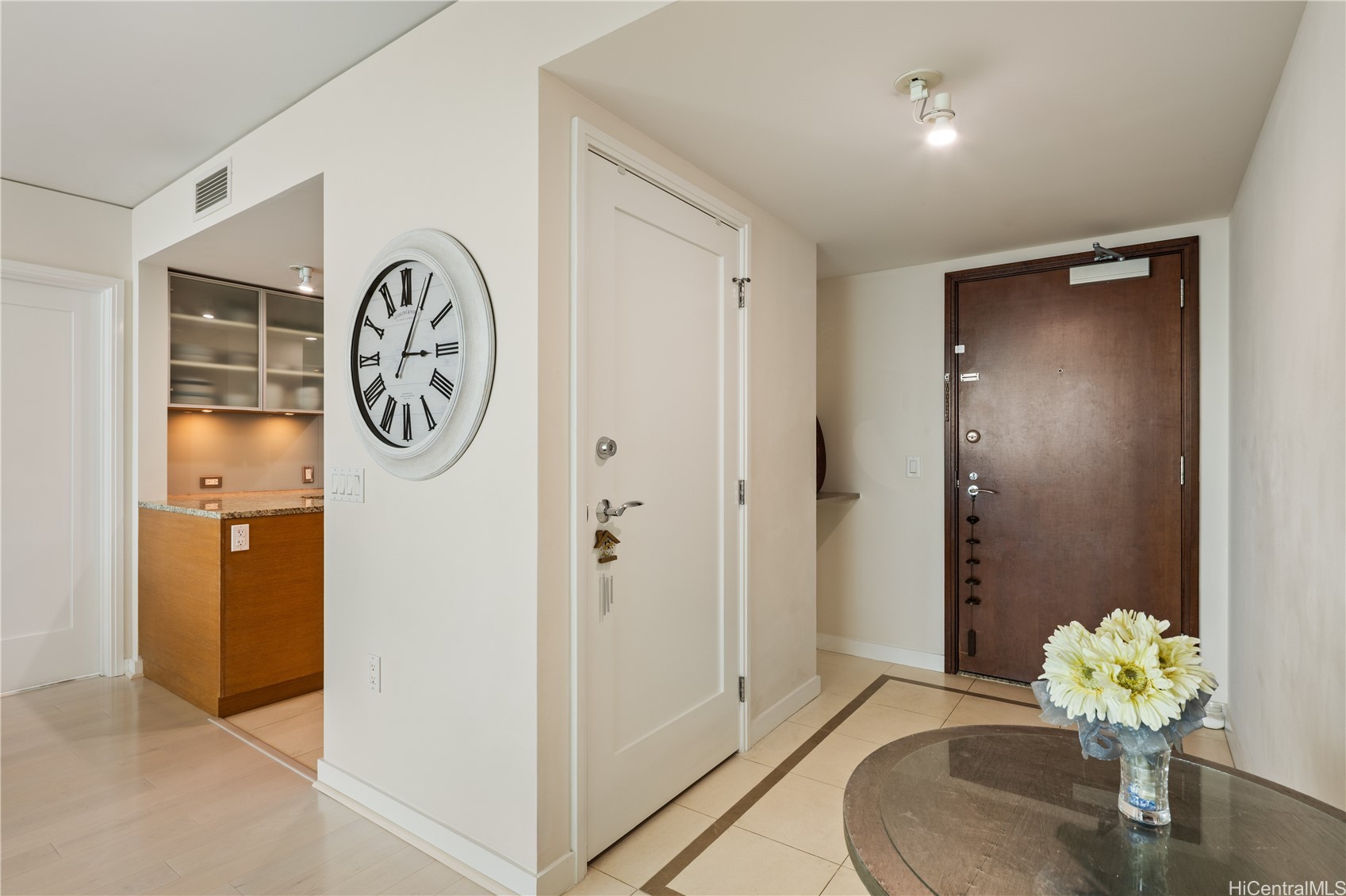 1177 Queen Street 3205 Property Photo 11