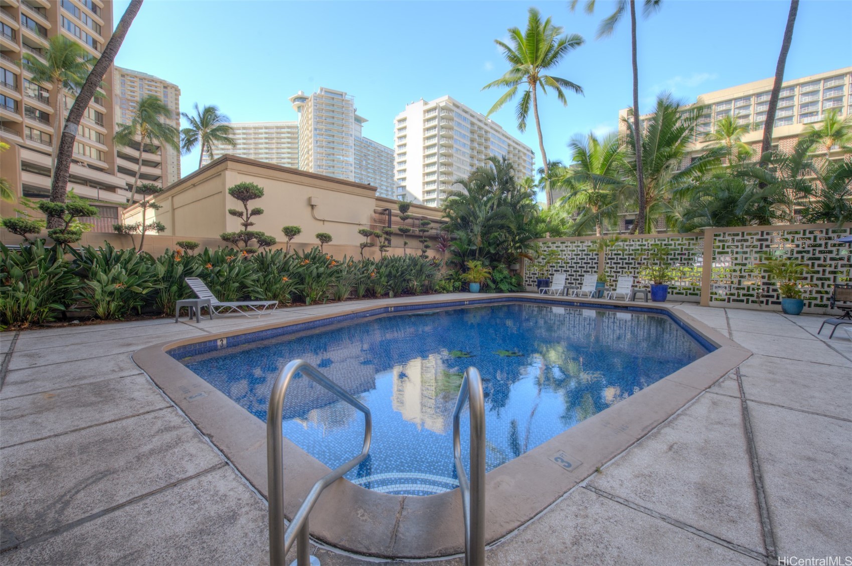 1720 Ala Moana Boulevard 608b Property Photo 10