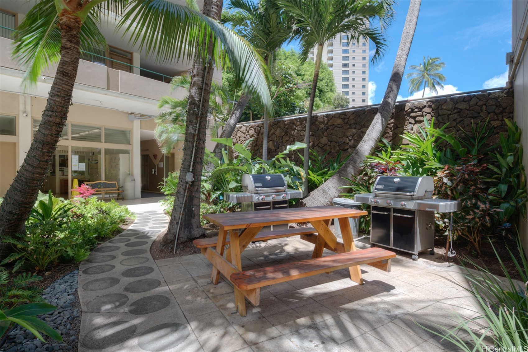 1720 Ala Moana Boulevard 608b Property Photo 14
