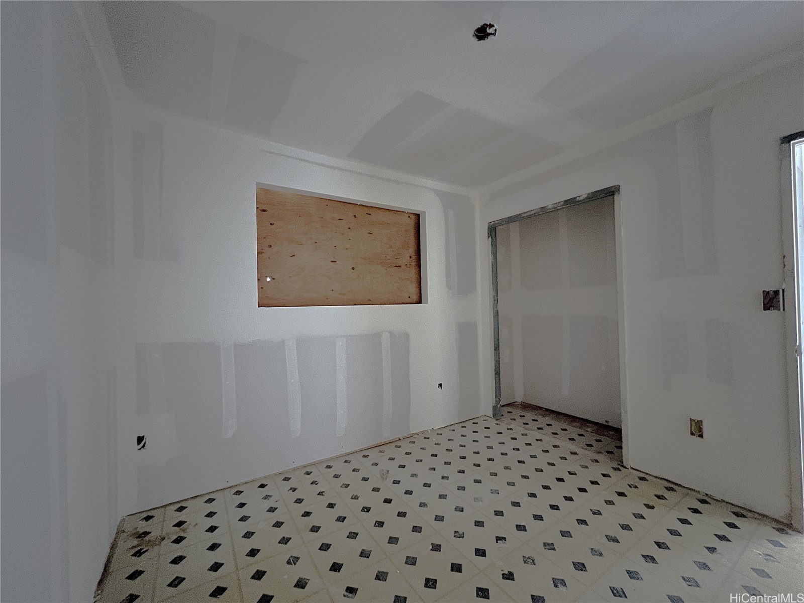 310 Ohai Place Property Photo 14
