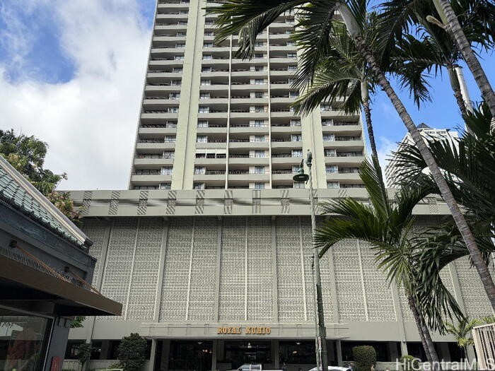 2240 Kuhio Avenue 1002 Property Photo 1
