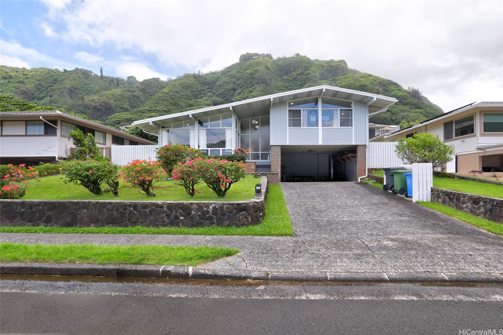 3362 Loulu Street Property Photo 17