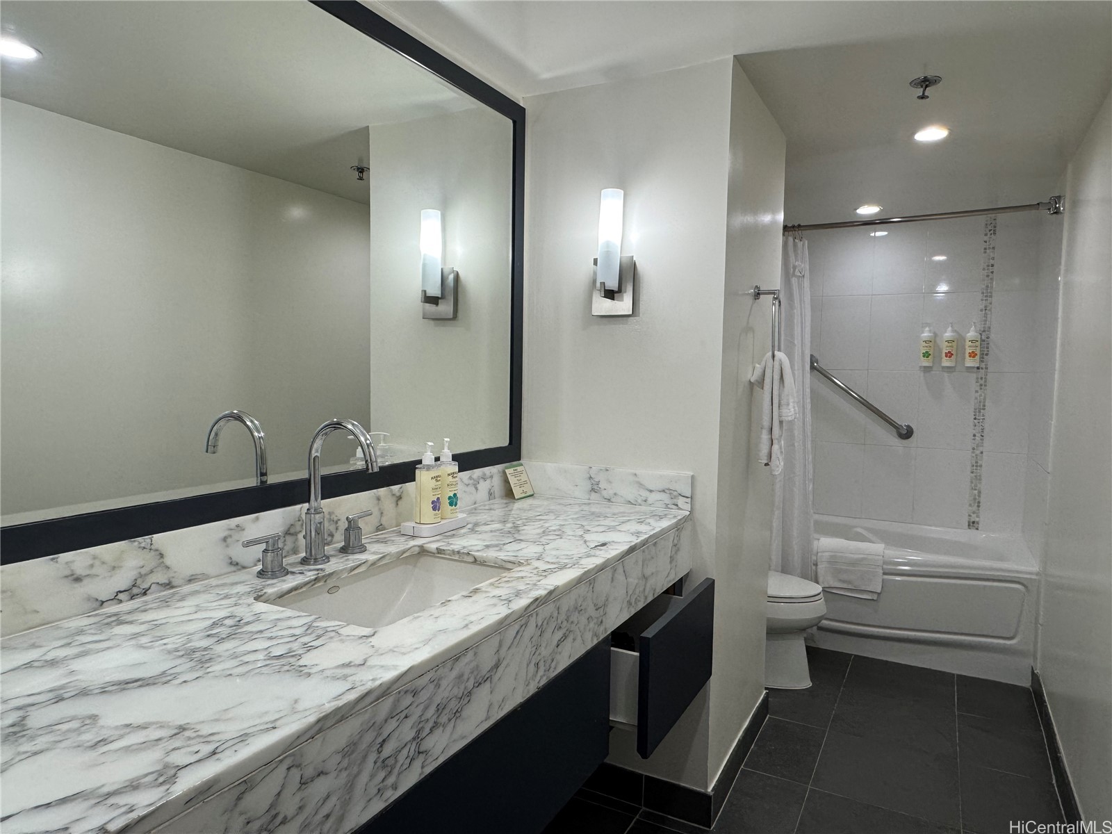 410 Atkinson Drive 1526 Property Photo 12