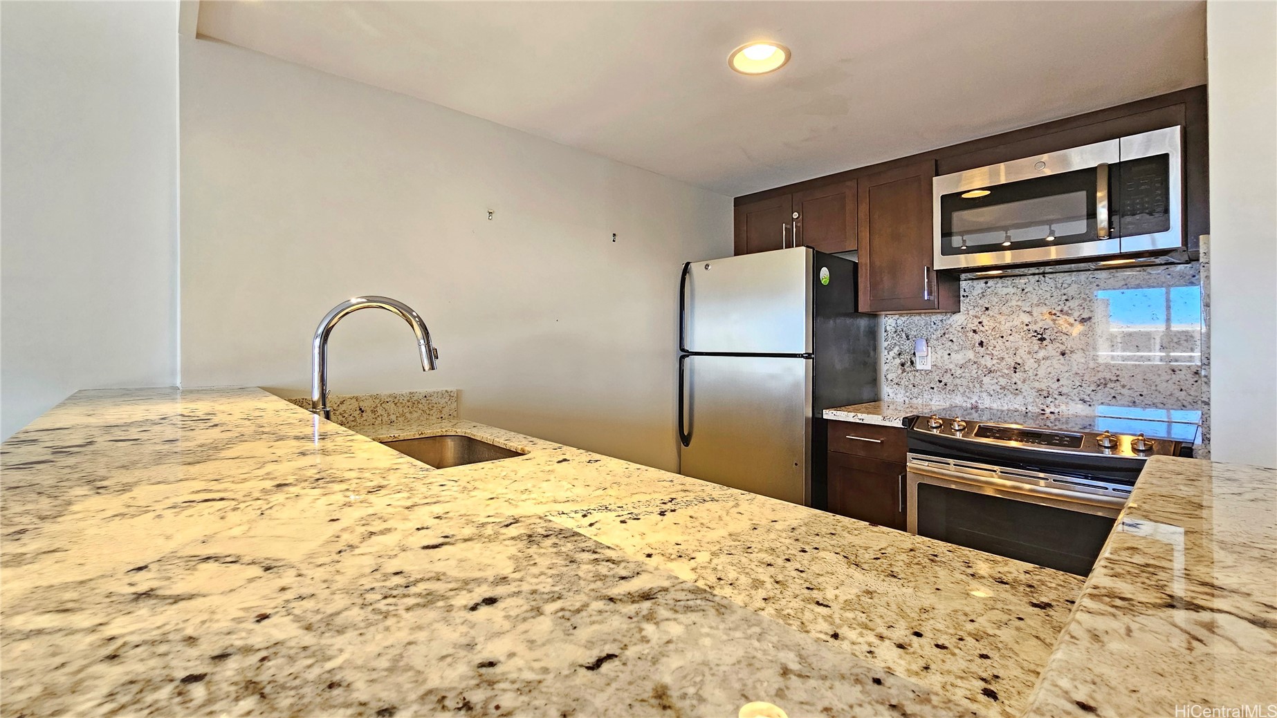 1777 Ala Moana Boulevard 2436 Property Photo 9