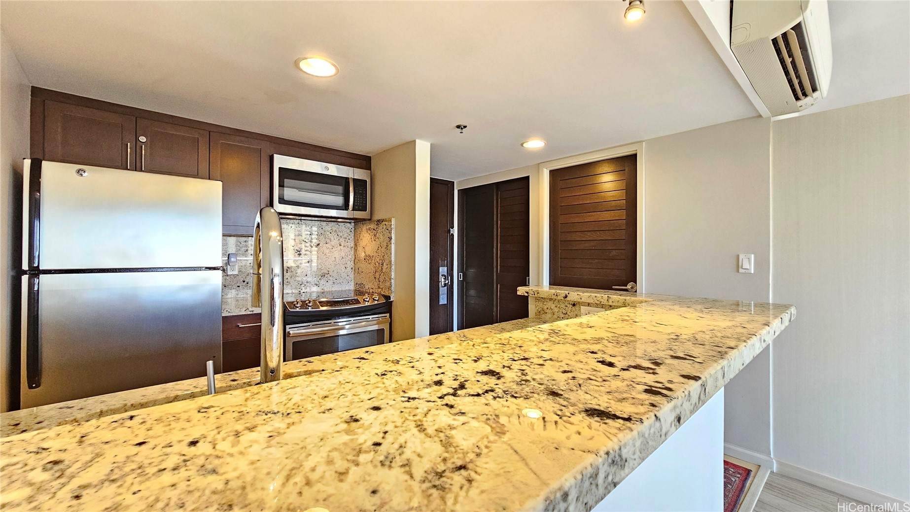 1777 Ala Moana Boulevard 2436 Property Photo 11