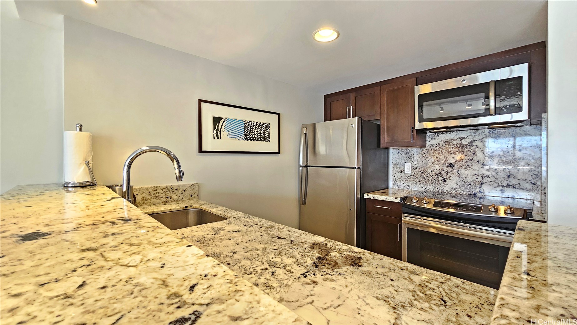1777 Ala Moana Boulevard 2203 Property Photo 16