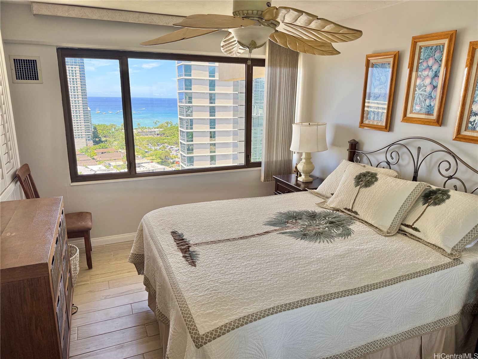 2140 Kuhio Avenue 2405 Property Photo 8