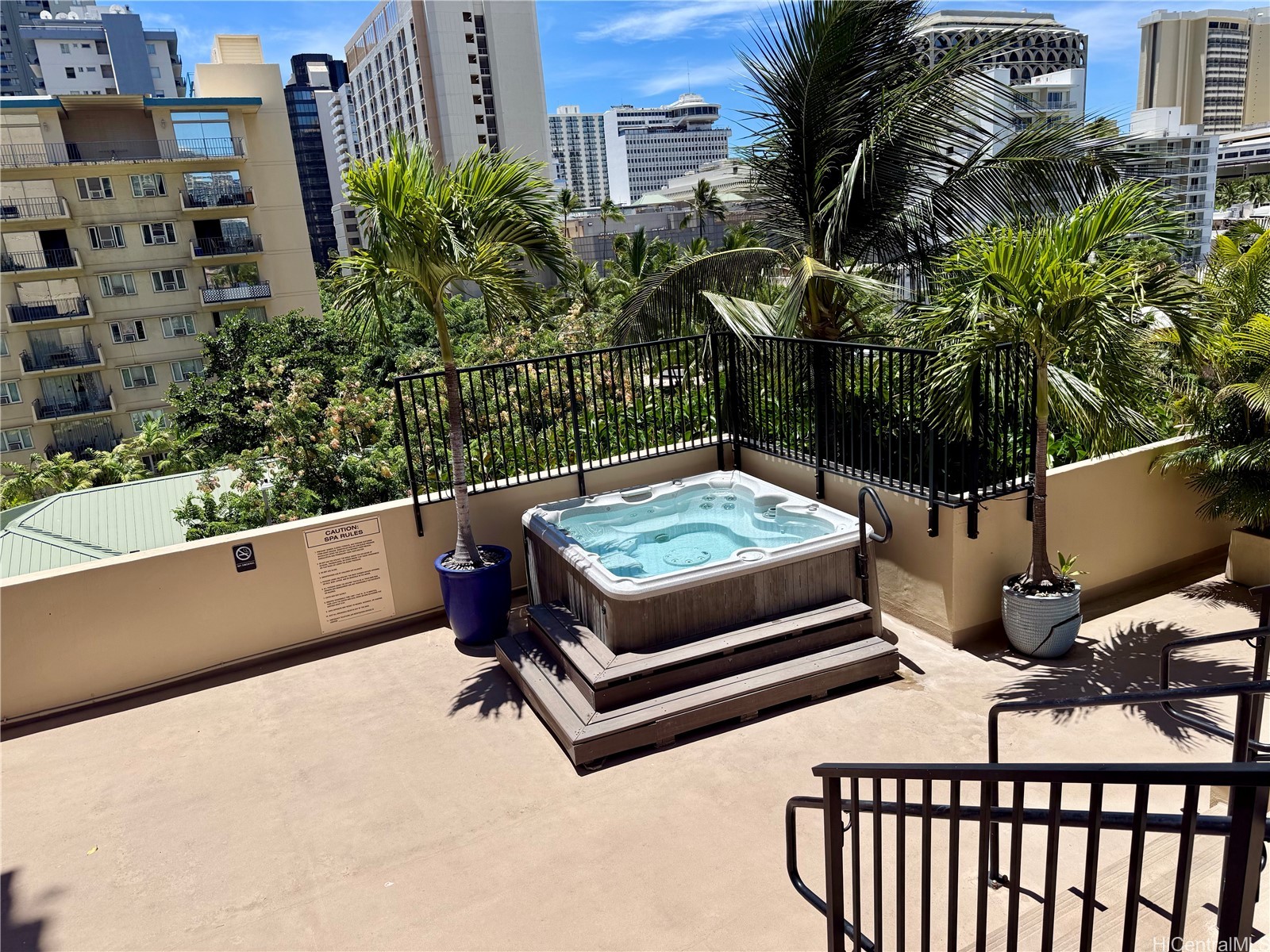2140 Kuhio Avenue 2405 Property Photo 17