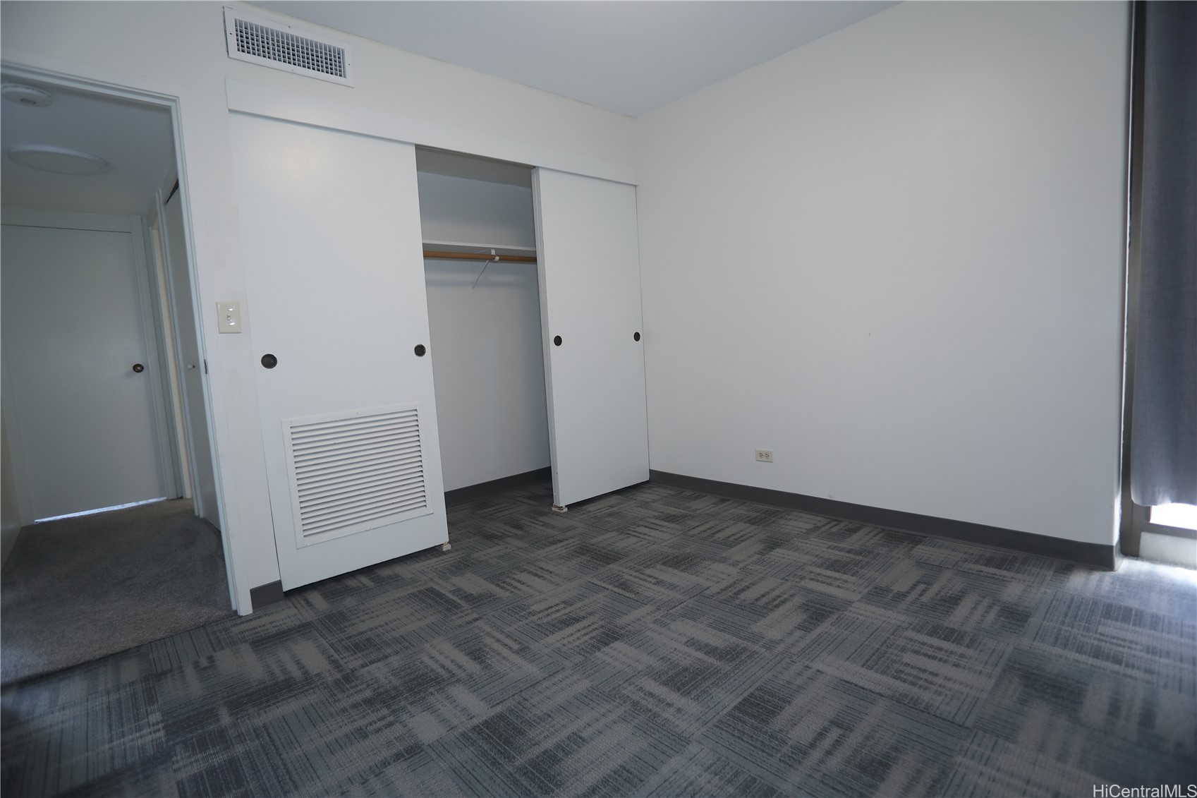 1717 Mott Smith Drive 914 Property Photo 9
