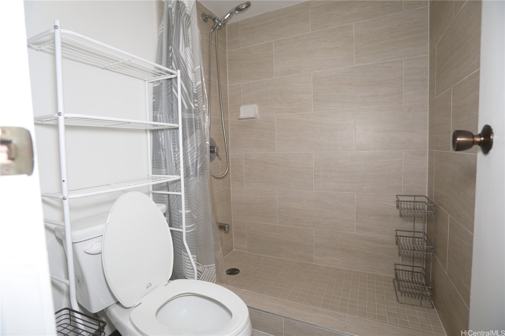 1717 Mott Smith Drive 914 Property Photo 10
