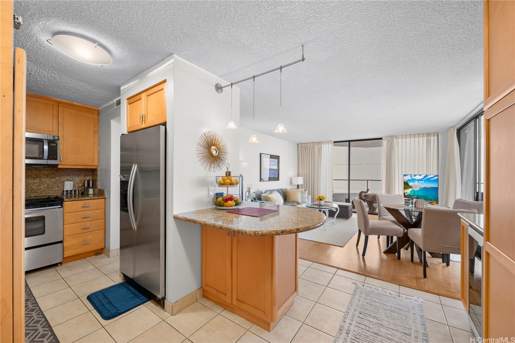 1910 Ala Moana Boulevard 16d Property Photo 2