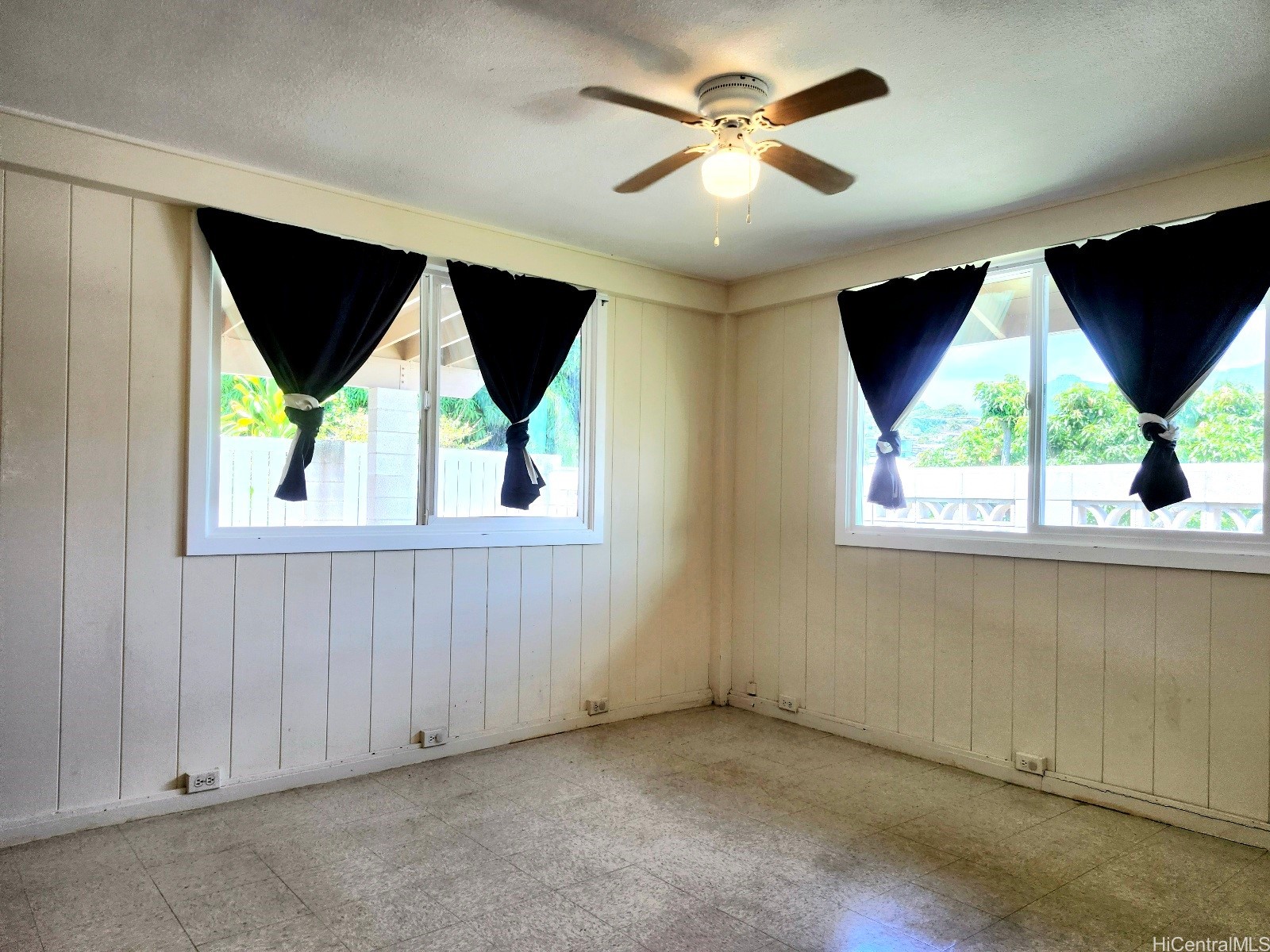 1503 Kupau Street Property Photo 12