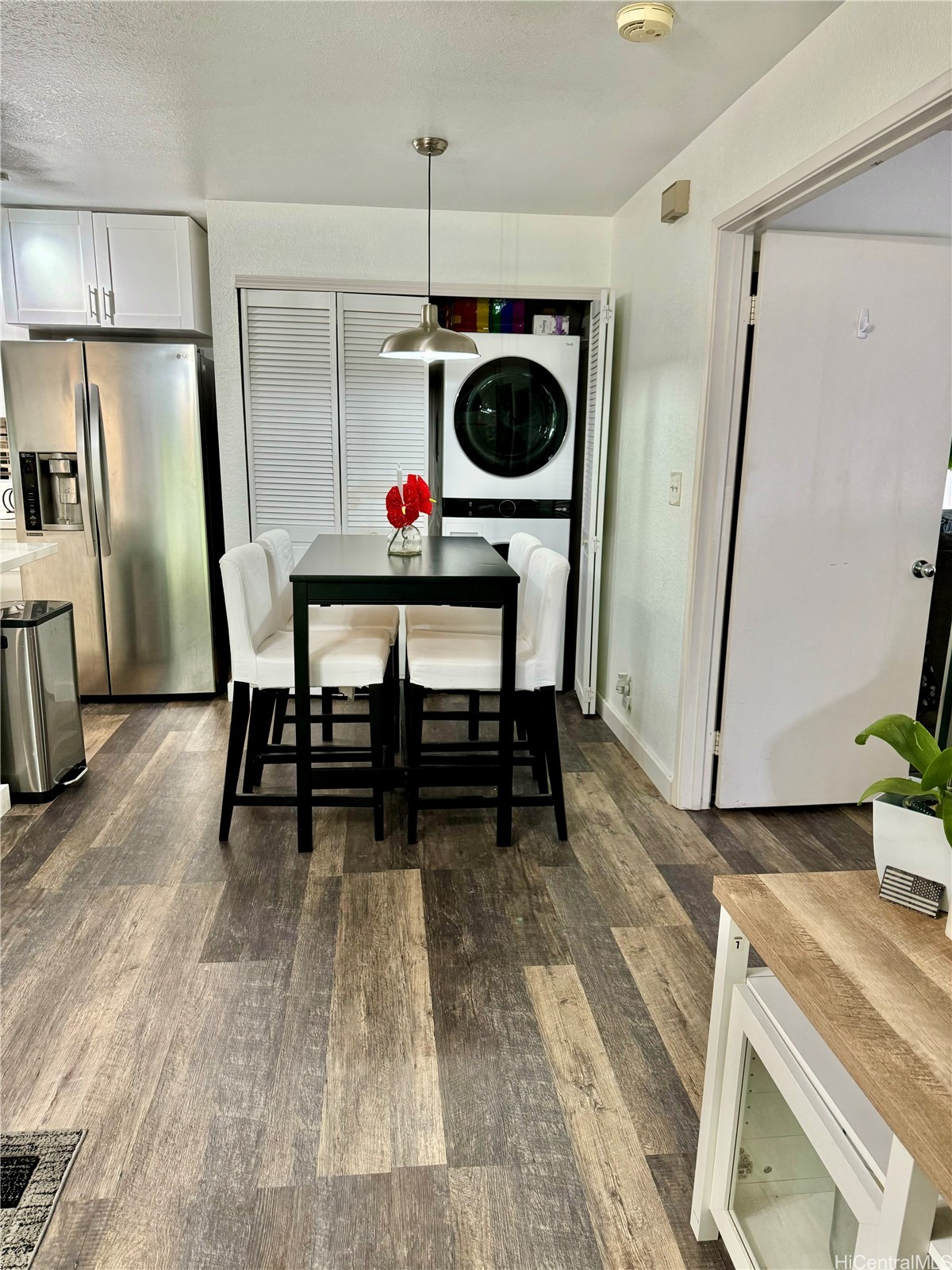 645 Mananai Place 23bd Property Photo 4