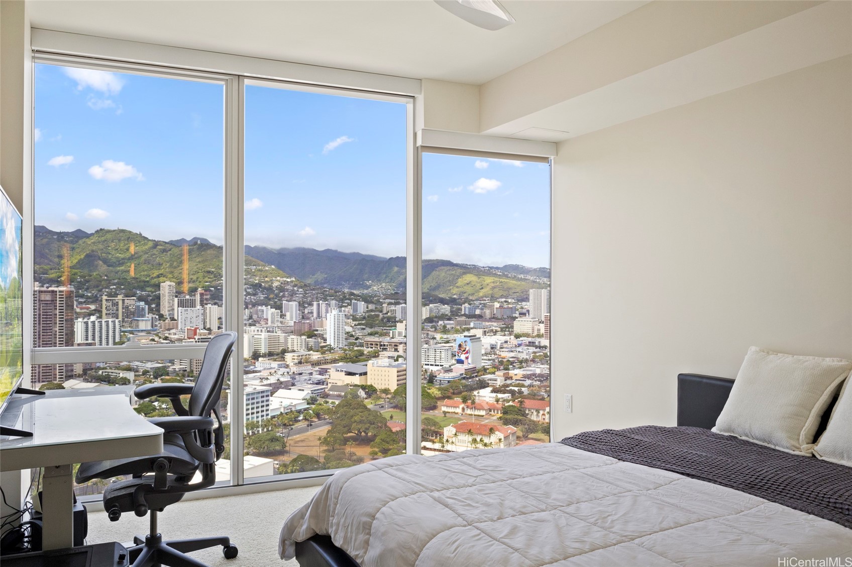 888 Kapiolani Boulevard 3802 Property Photo 10