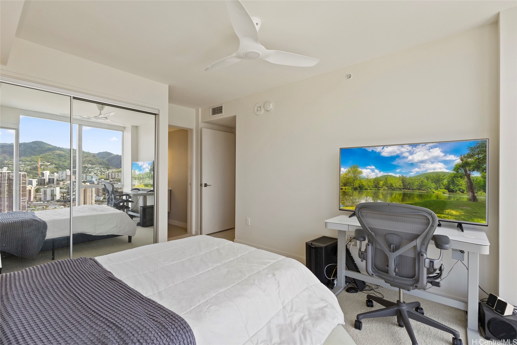 888 Kapiolani Boulevard 3802 Property Photo 15