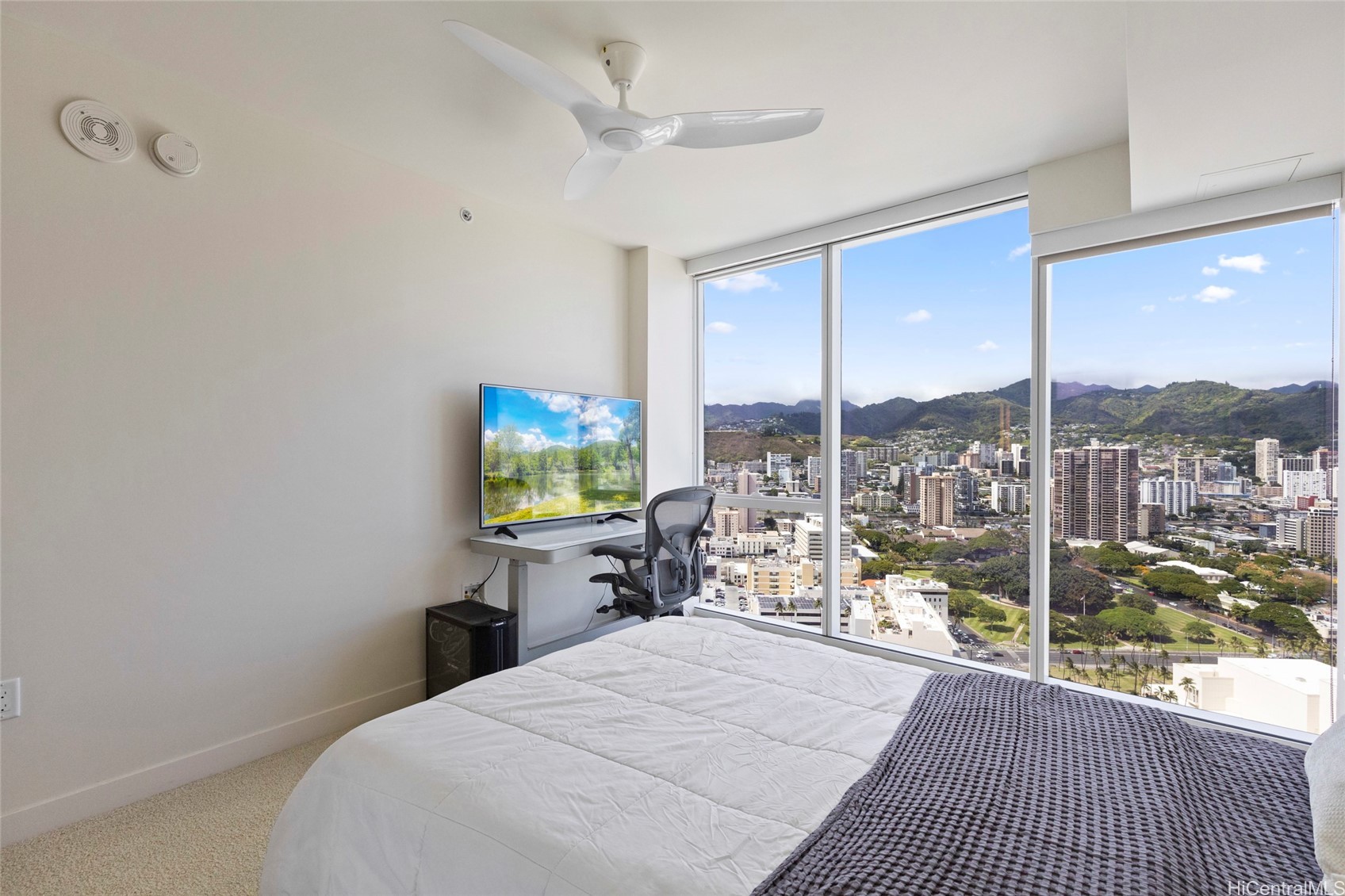 888 Kapiolani Boulevard 3802 Property Photo 16