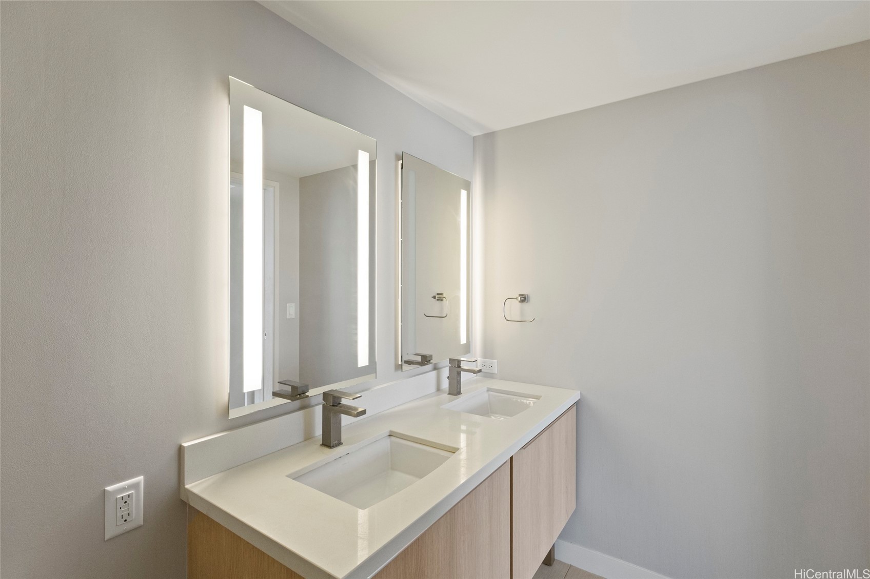 888 Kapiolani Boulevard 3802 Property Photo 19