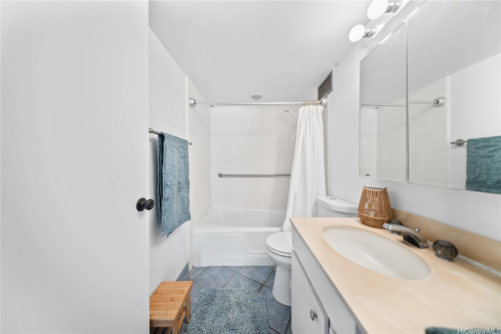 1804 Ala Moana Boulevard 10a Property Photo 14