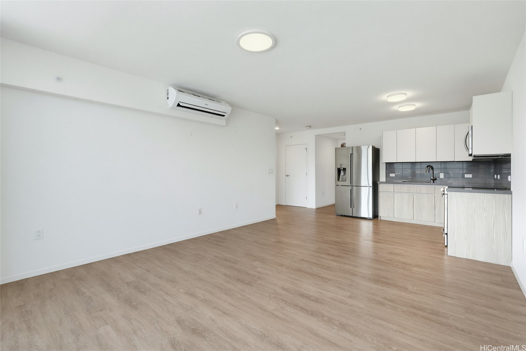 1631 Kapiolani Boulevard 3303 Property Photo 4