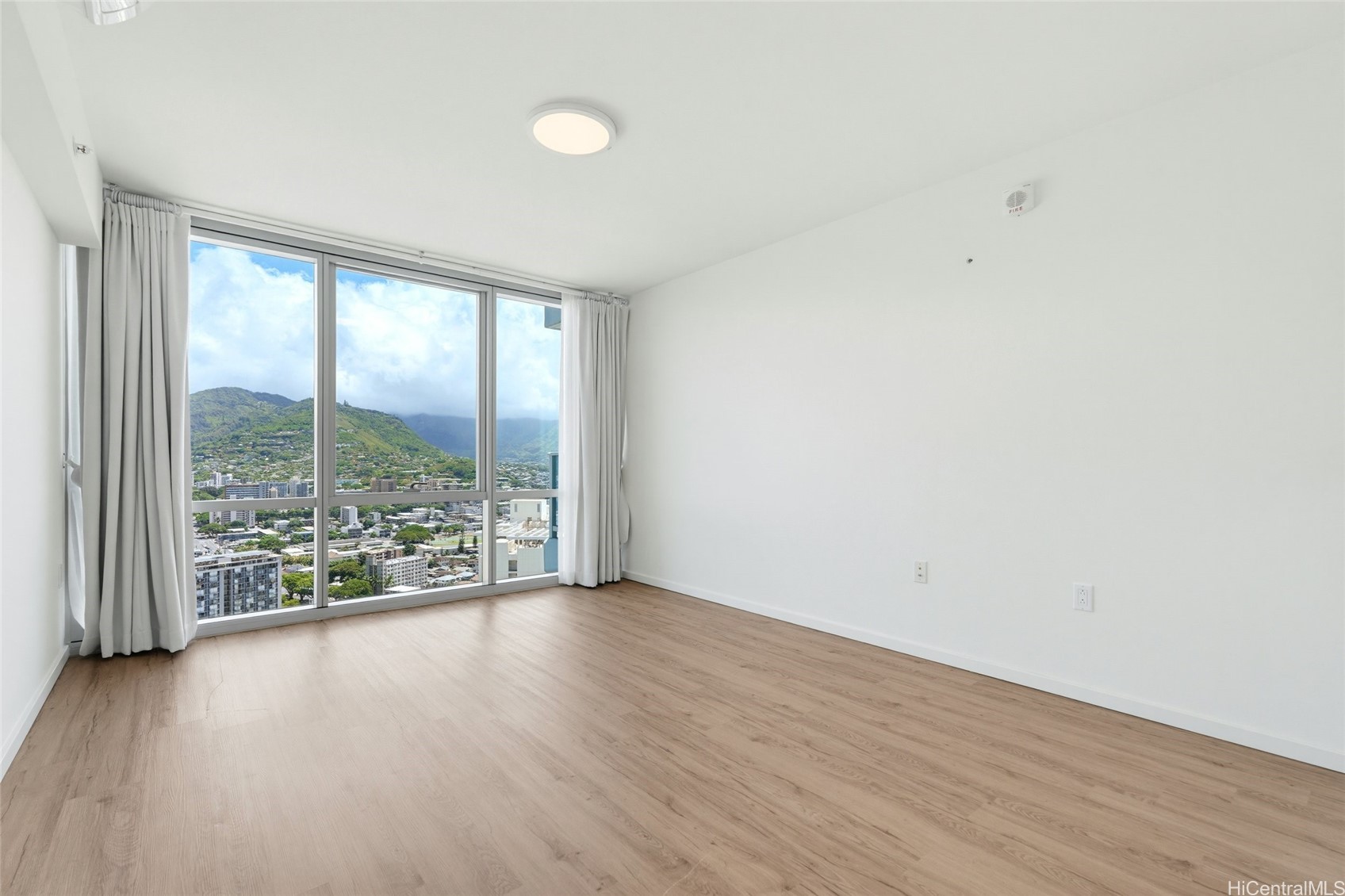 1631 Kapiolani Boulevard 3303 Property Photo 11