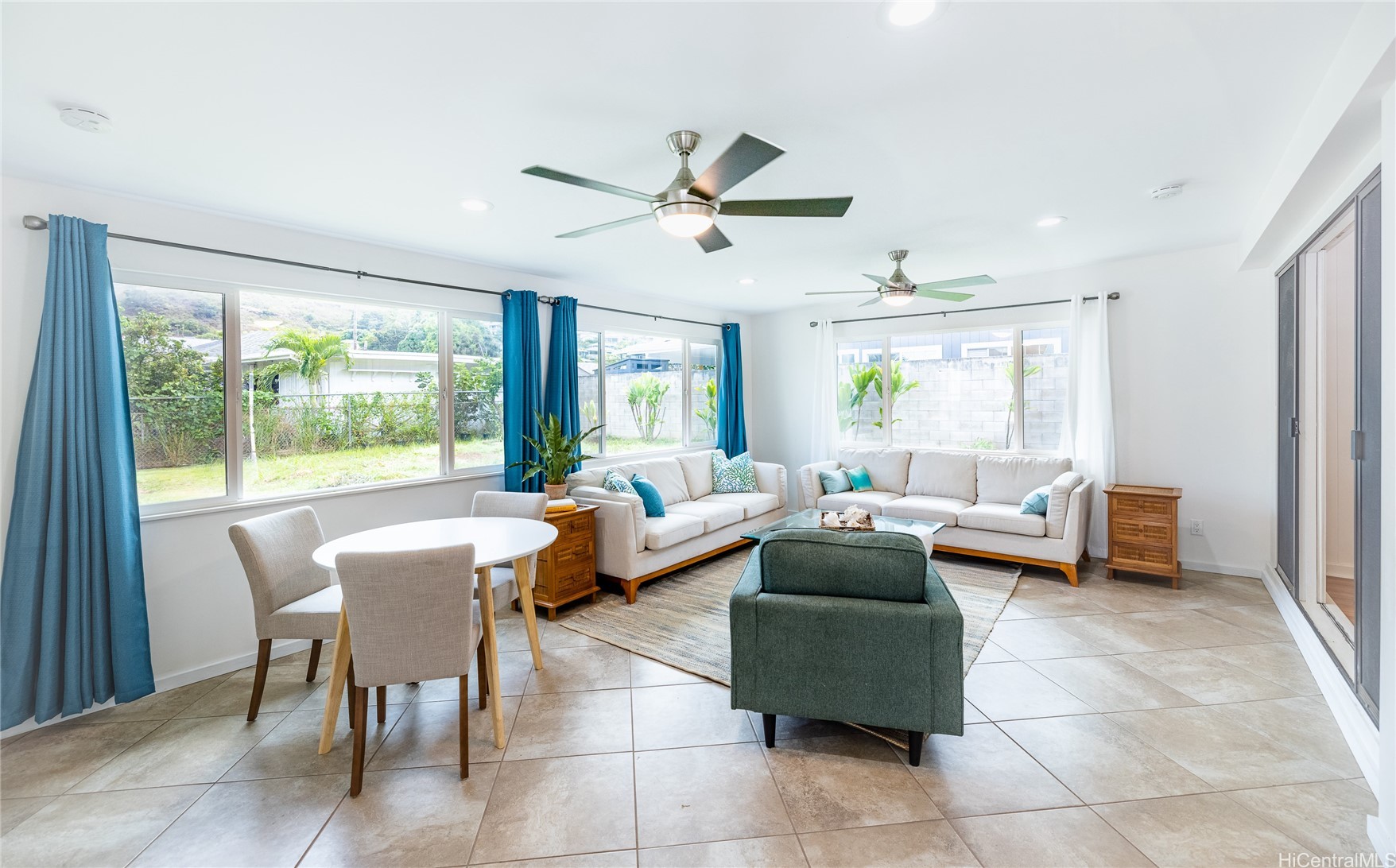 1096 Liku Street Property Photo 2