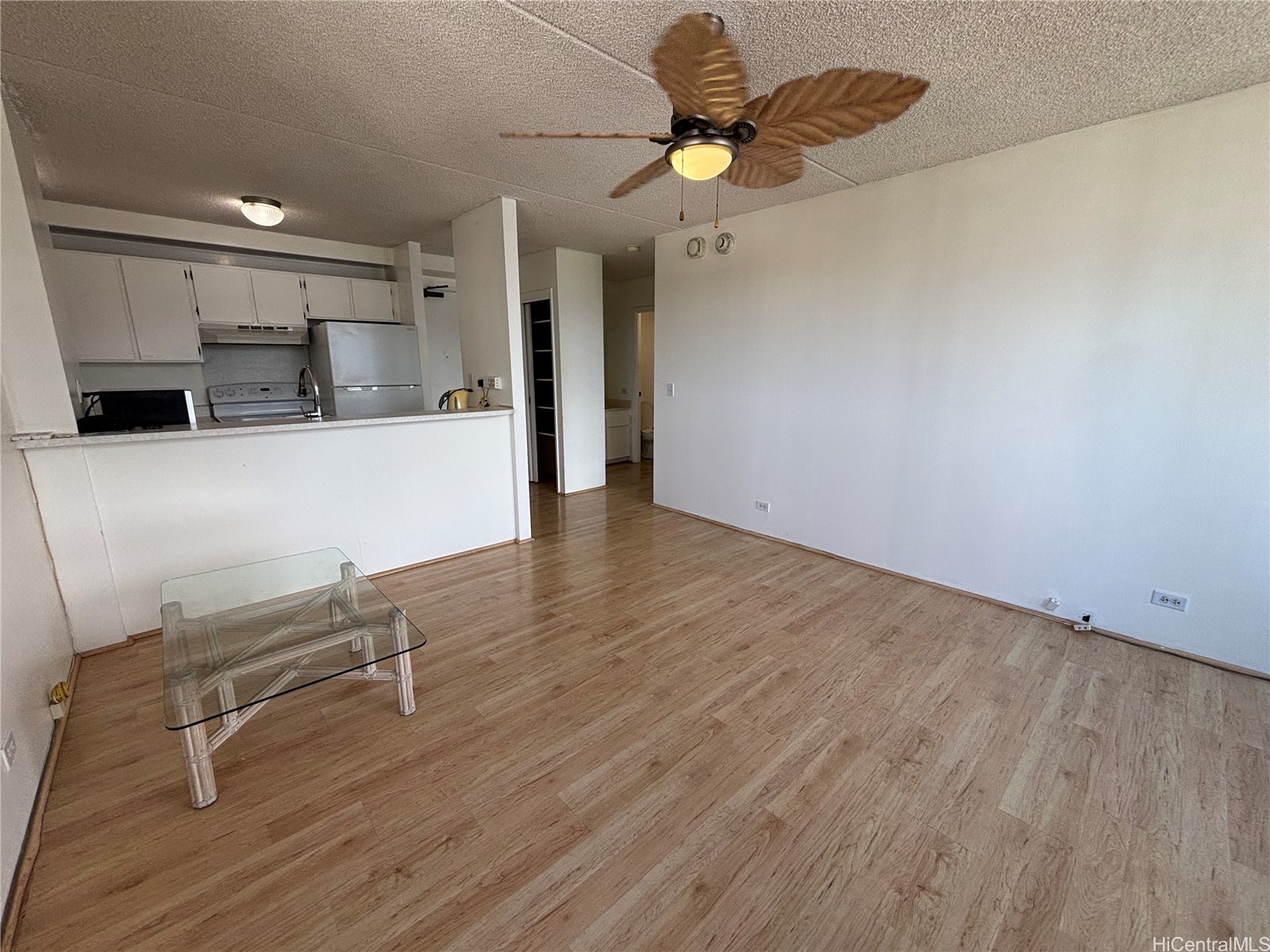 2240 Kuhio Avenue 2505 Property Photo 5
