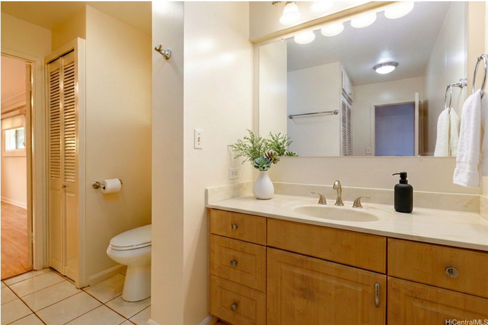 98-620 Kaamilo Place Property Photo 20