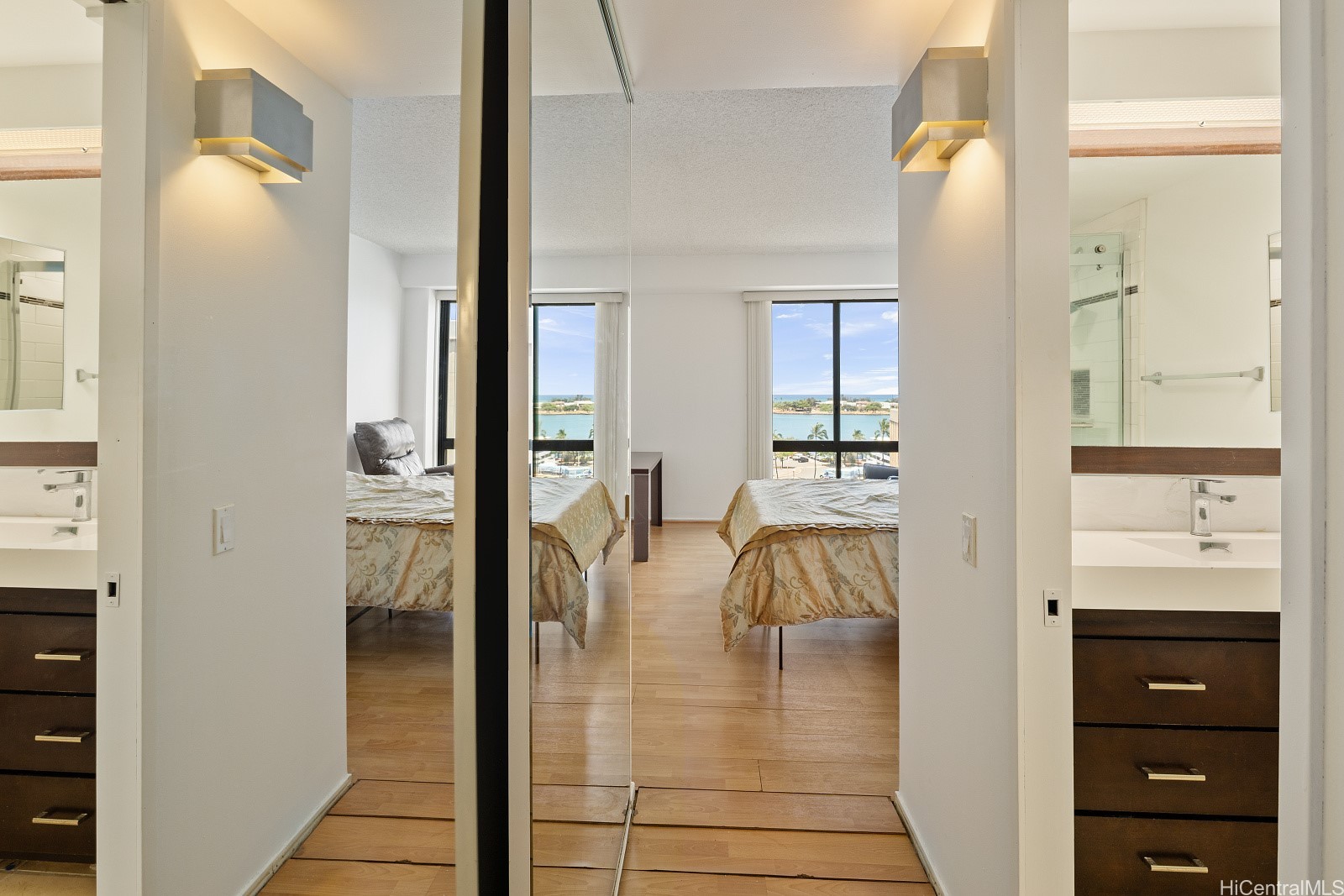 700 Richards Street 809 Property Photo 14