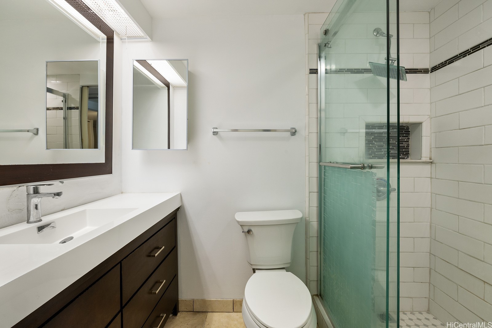 700 Richards Street 809 Property Photo 17