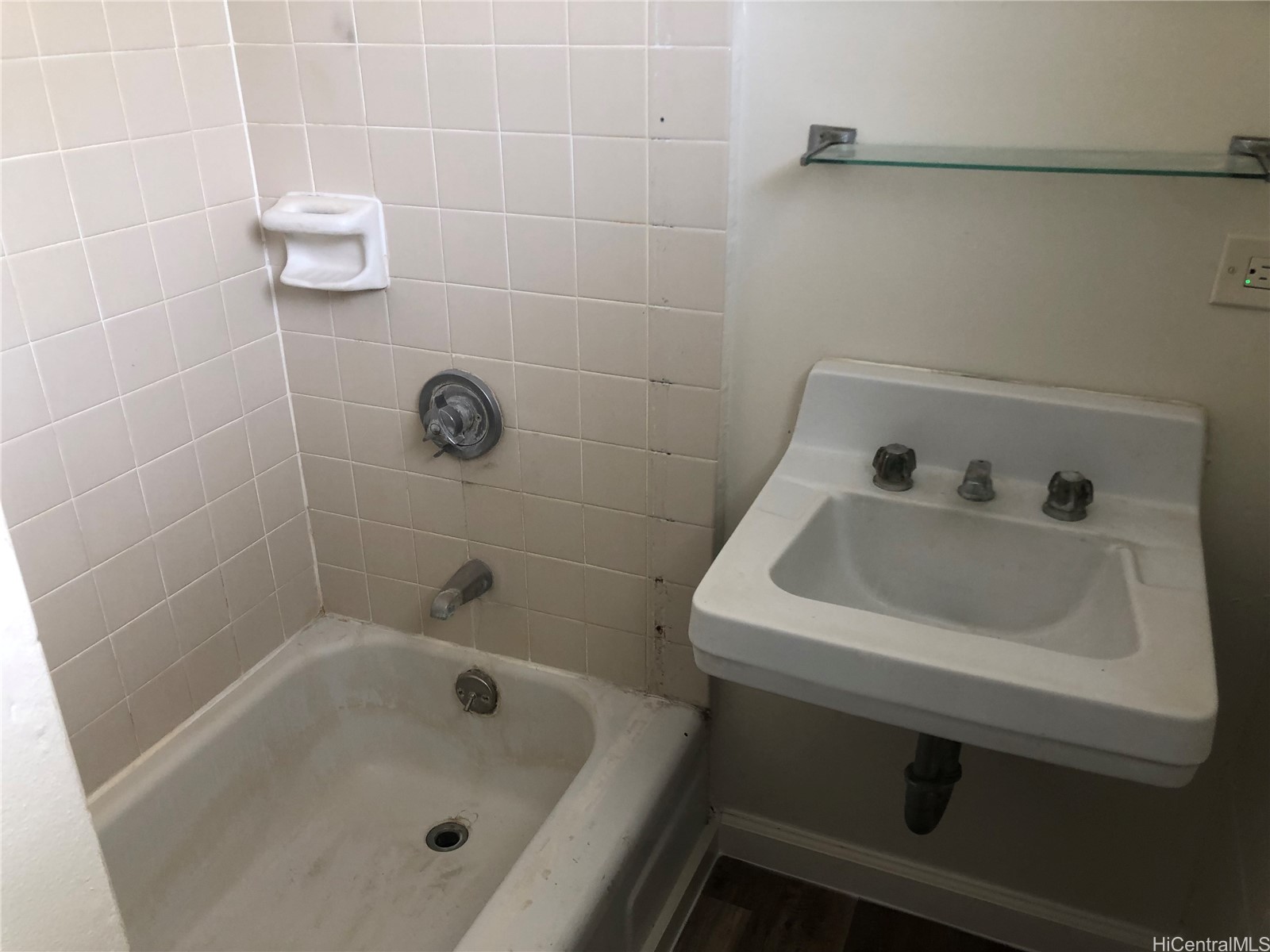 802 Prospect Street 603 Property Photo 8
