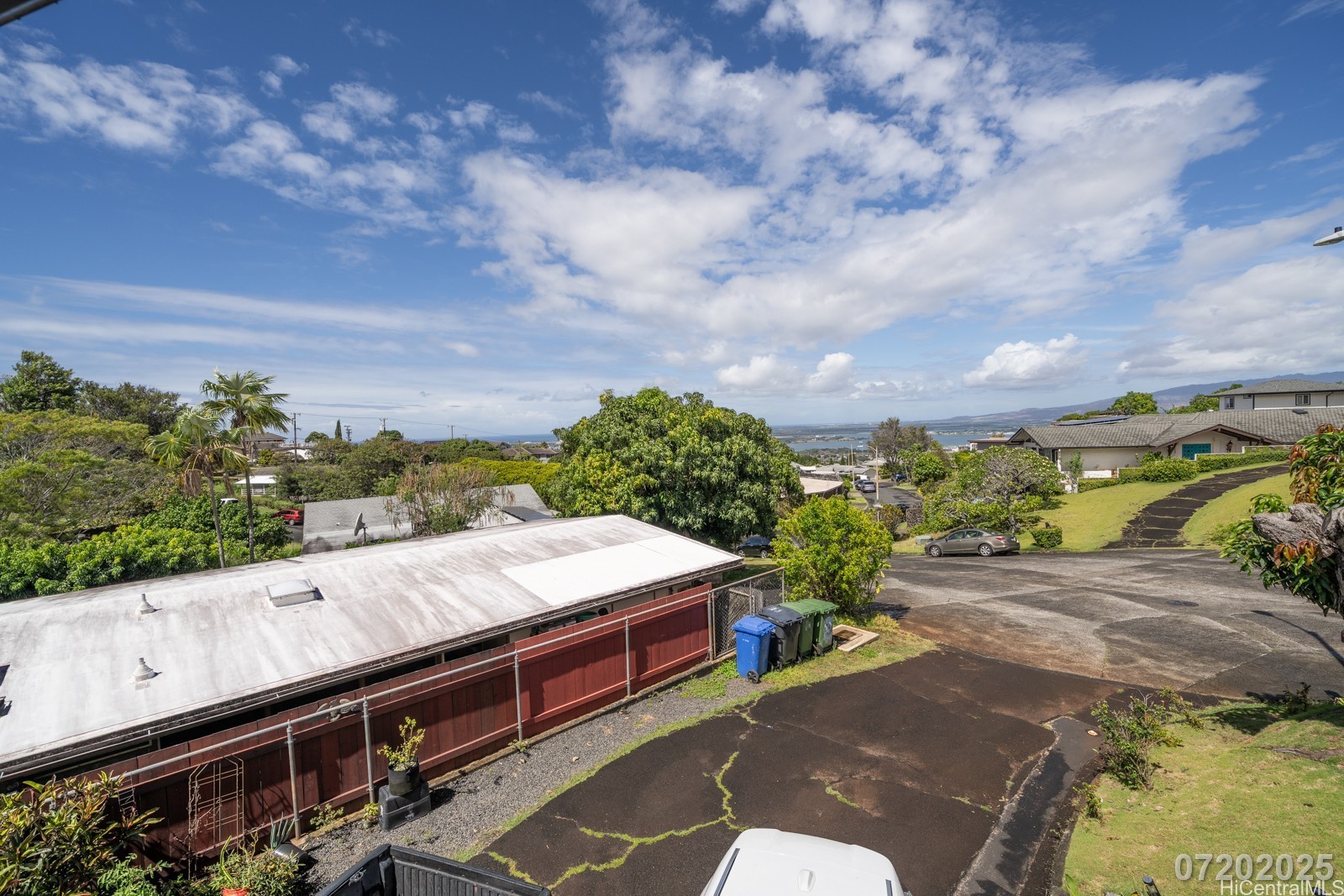 99-1061 Manako Place Main House Property Photo 6
