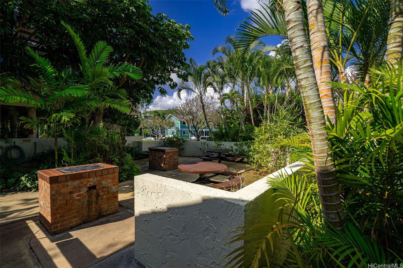 1015 Aoloa Place 437 Property Photo 4