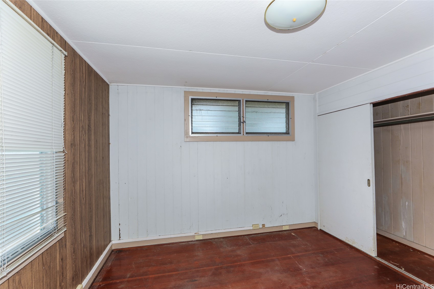 970 Valley View Drive Property Photo 17