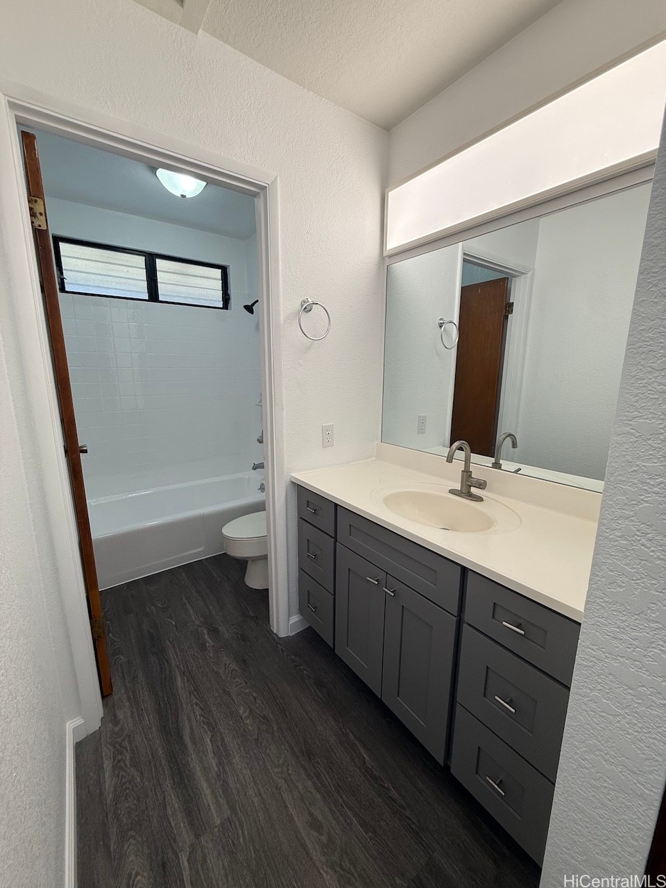 949 8th Avenue Property Photo 15