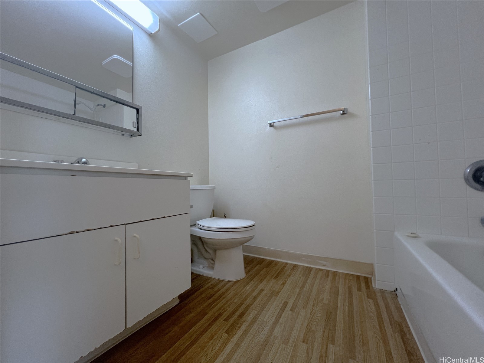 1448 Young Street 804 Property Photo 6