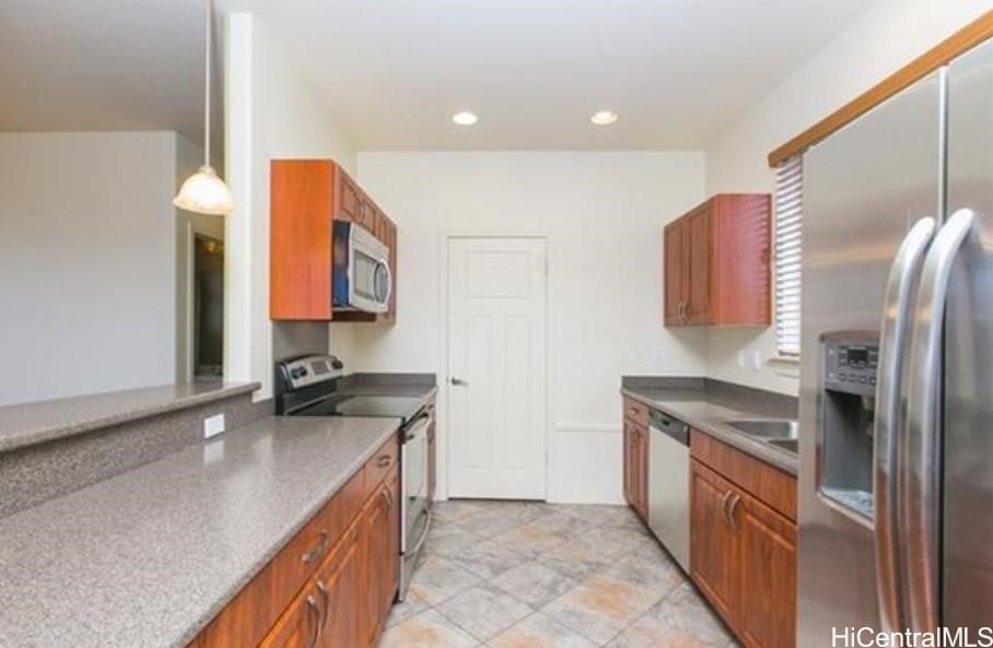92-2040 Kulihi Street Property Photo 10