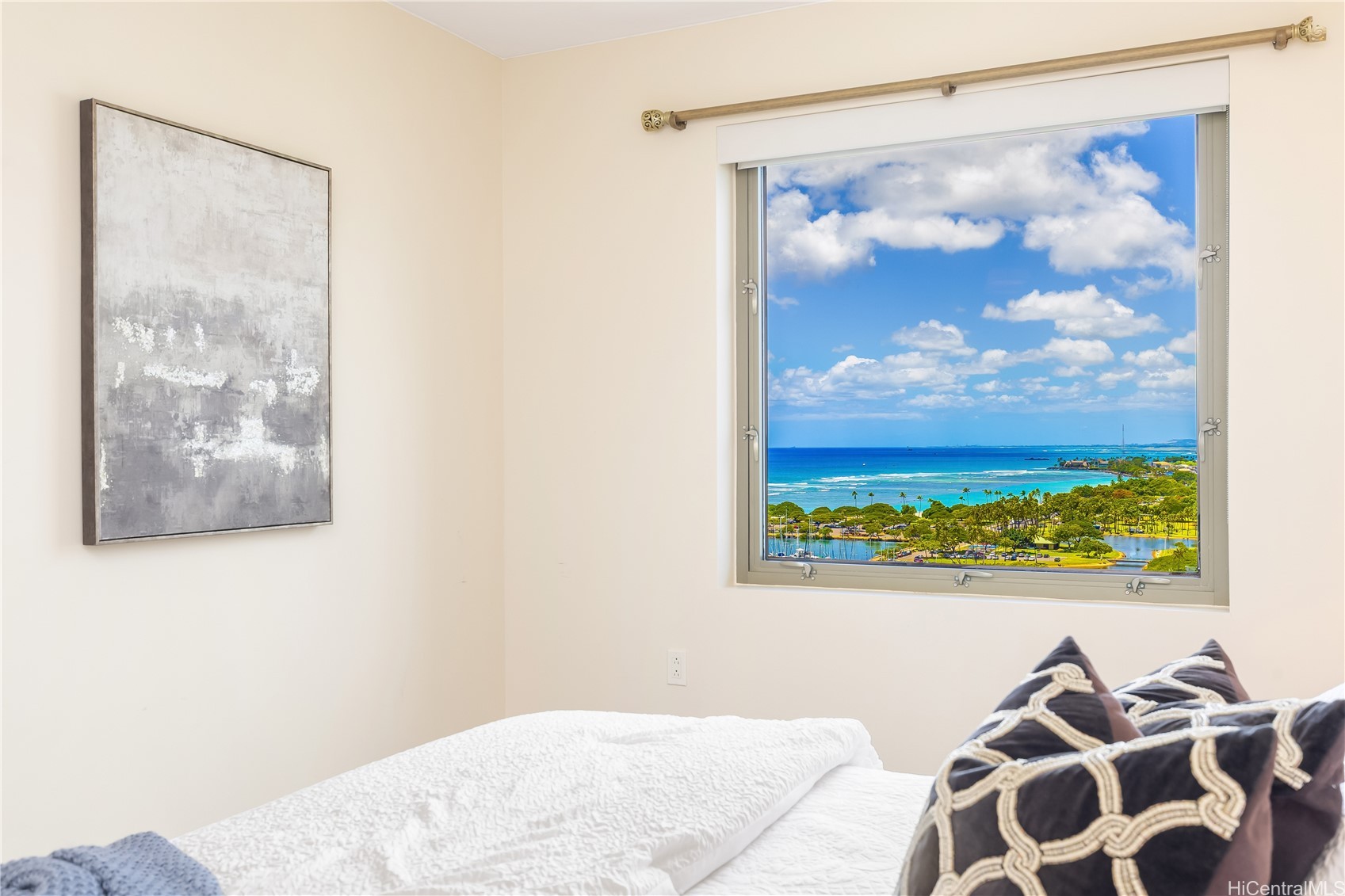 1551 Ala Wai Boulevard 1902 Property Photo 8