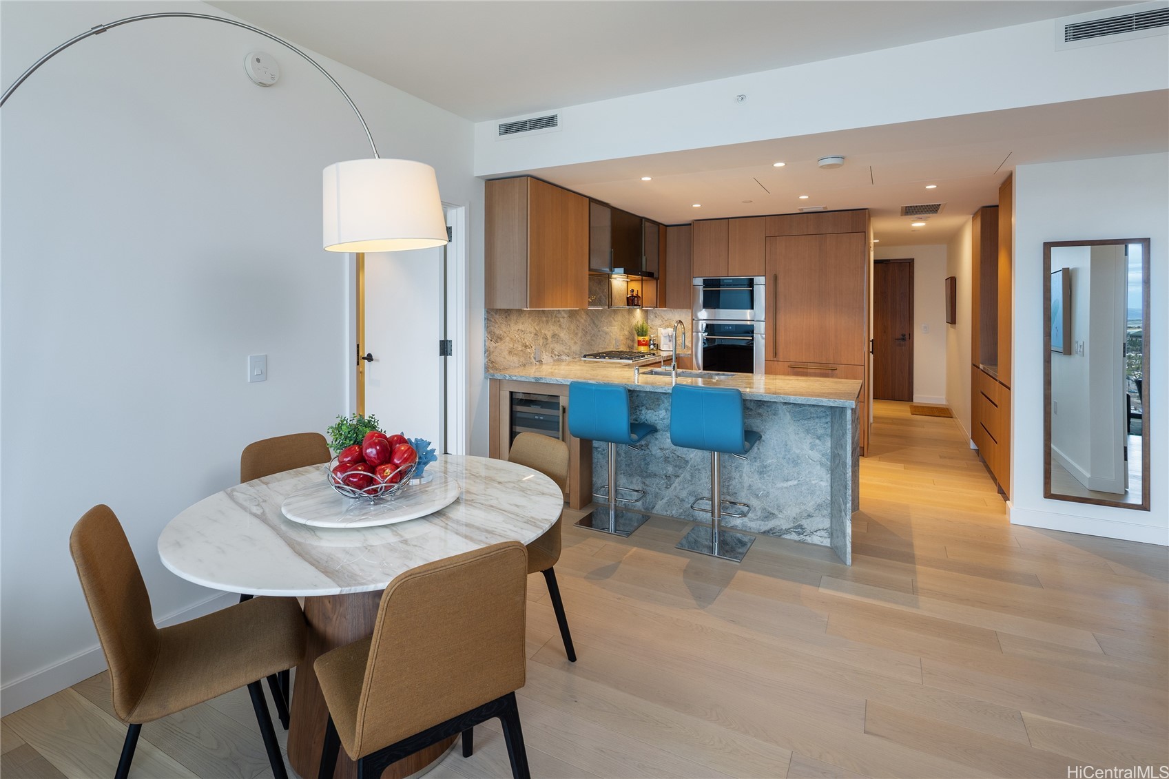 1100 Ala Moana Boulevard 1303 Property Photo 6