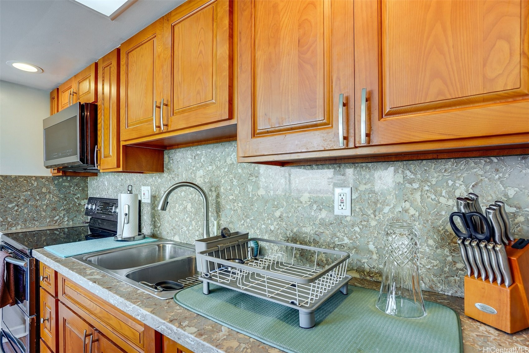 84-710 Kili Drive E1517 Property Photo 6