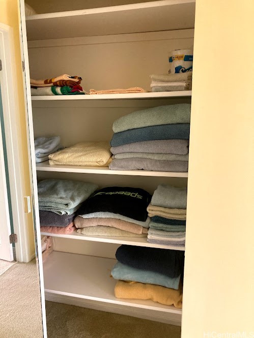 575 Keolu Drive B Property Photo 15