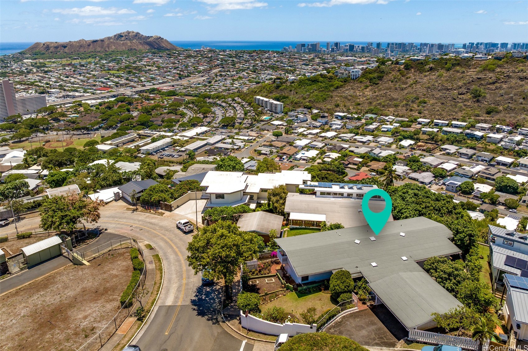 1688 Halekoa Drive Property Photo 1