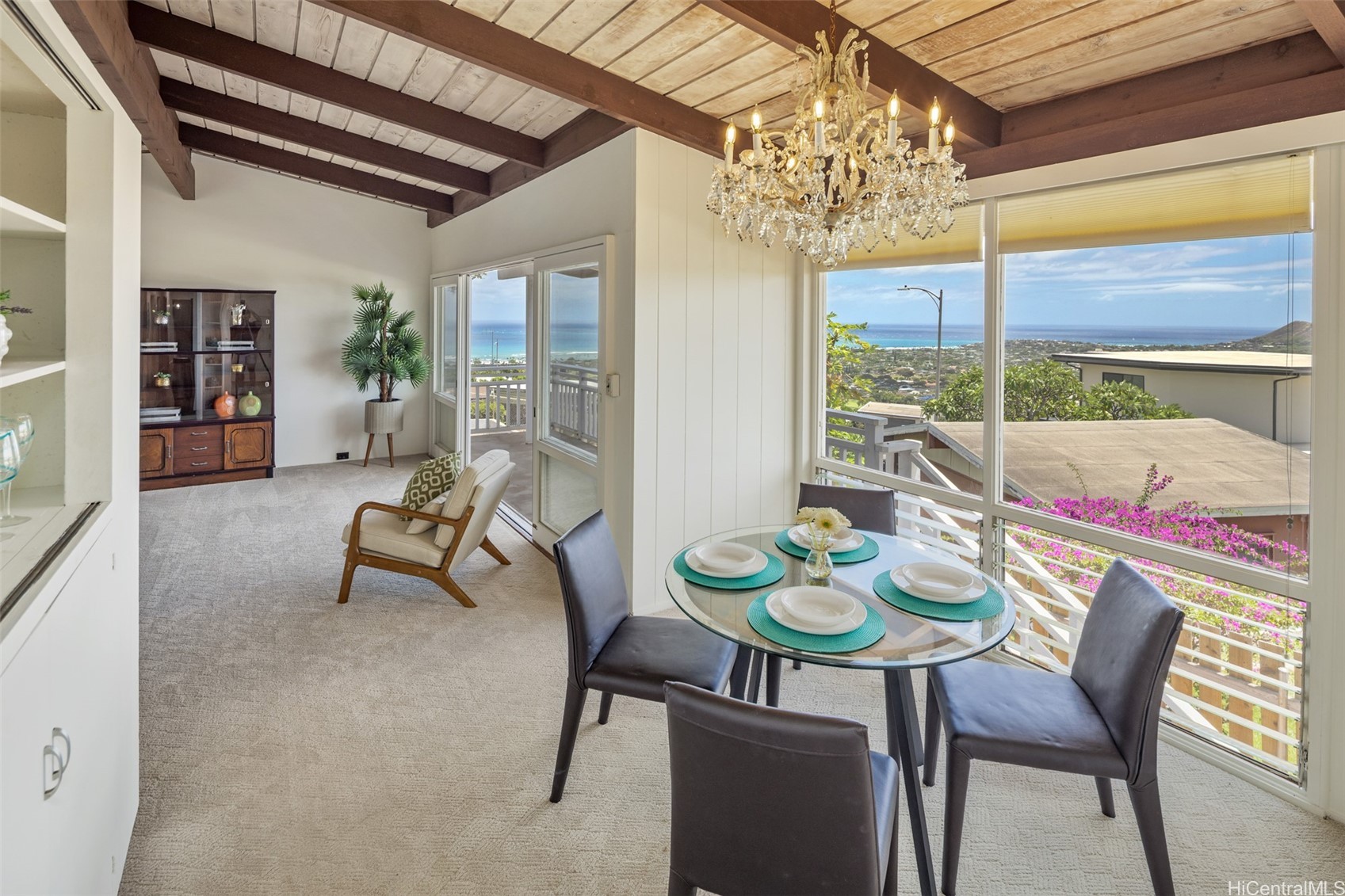 1688 Halekoa Drive Property Photo 12