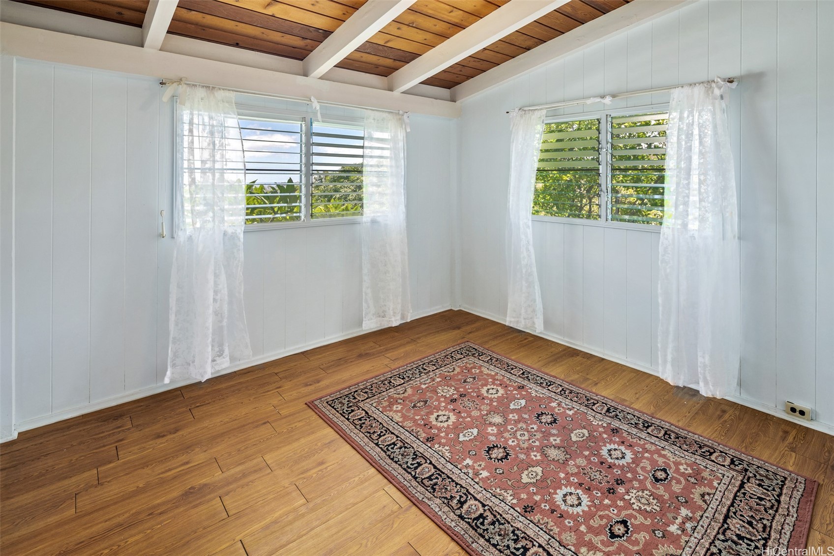 1688 Halekoa Drive Property Photo 19