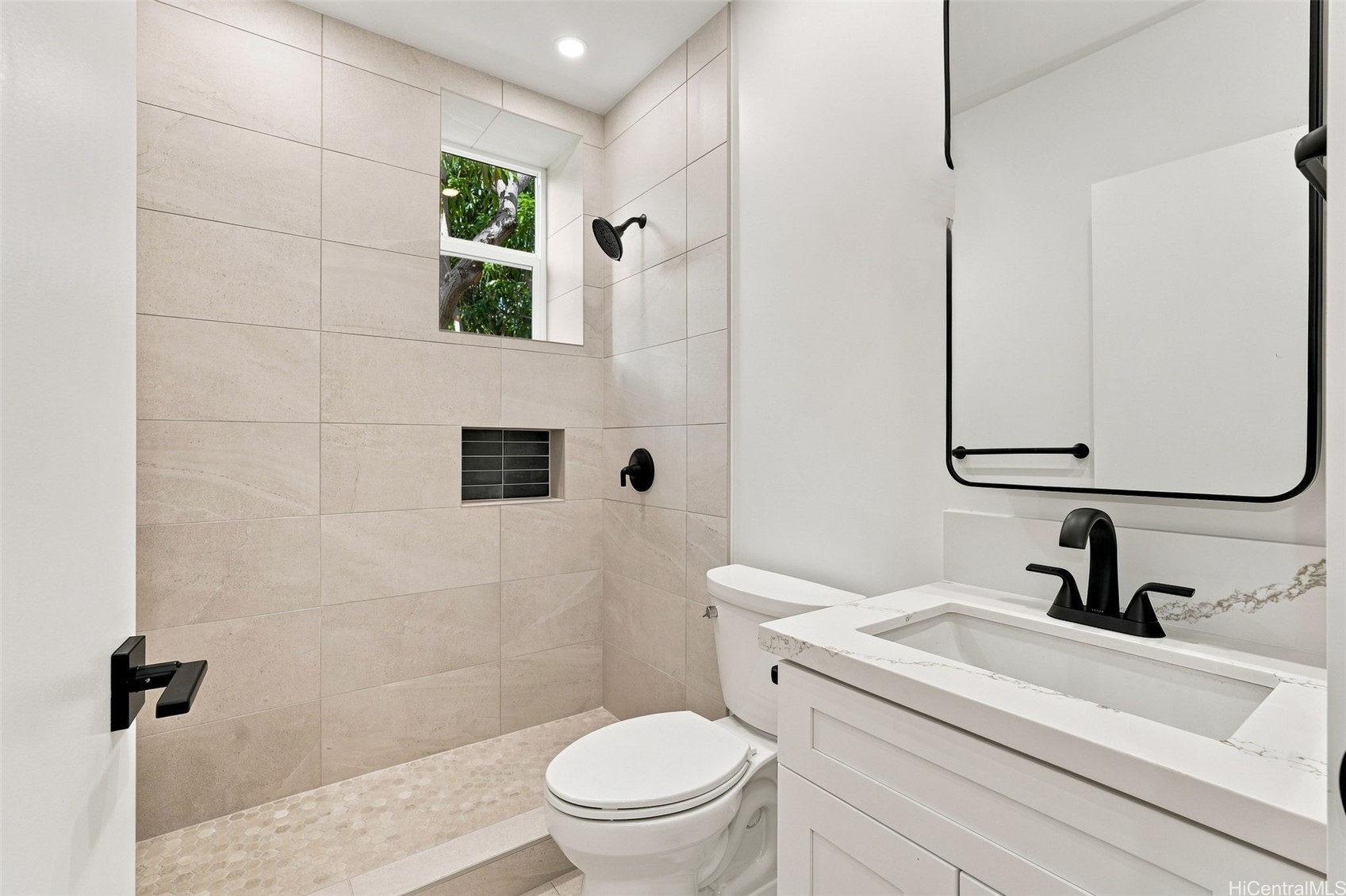 3237 Olu Street Property Photo 15