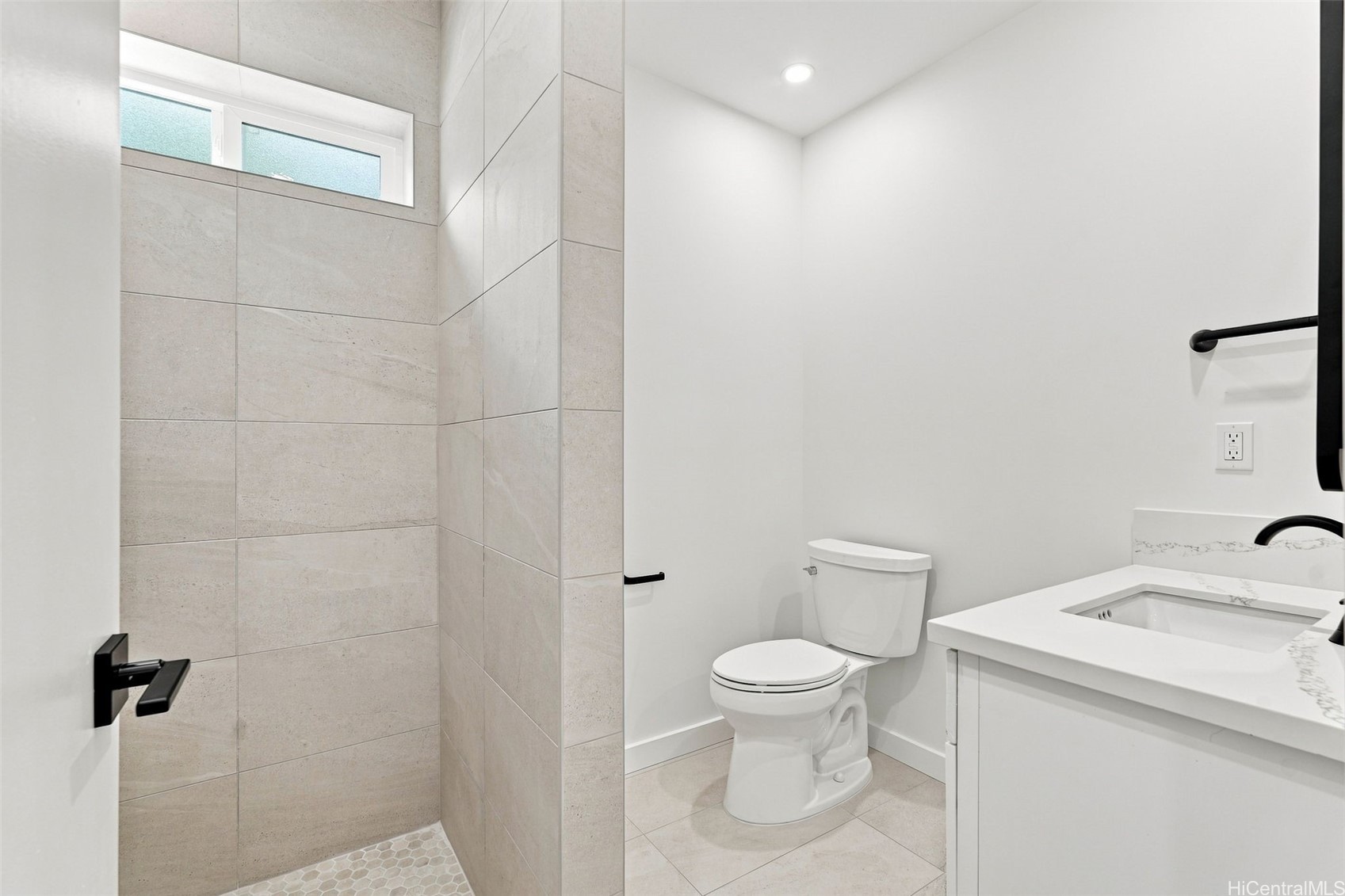 3237 Olu Street Property Photo 17